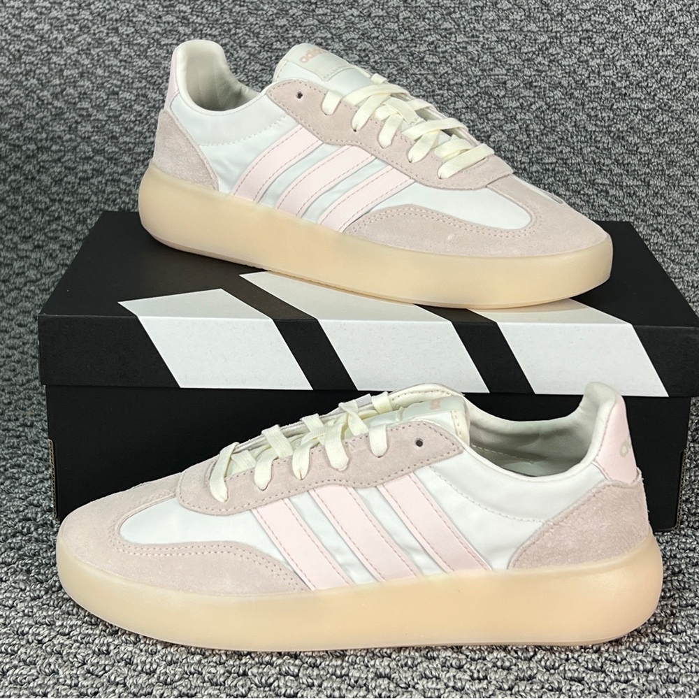 Adidas Barreda Decode Tennis shoes Wonder Quartz Off White Women's Size 8